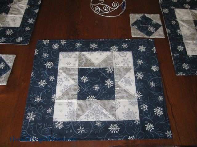 The Salty Quilter - Snow Star Table Setting - Placemat