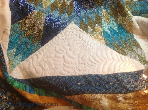 The Salty Quilter - Star of India - feather quilting