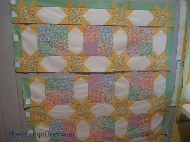 The Salty Quilter - Sunny Stars - Block layout