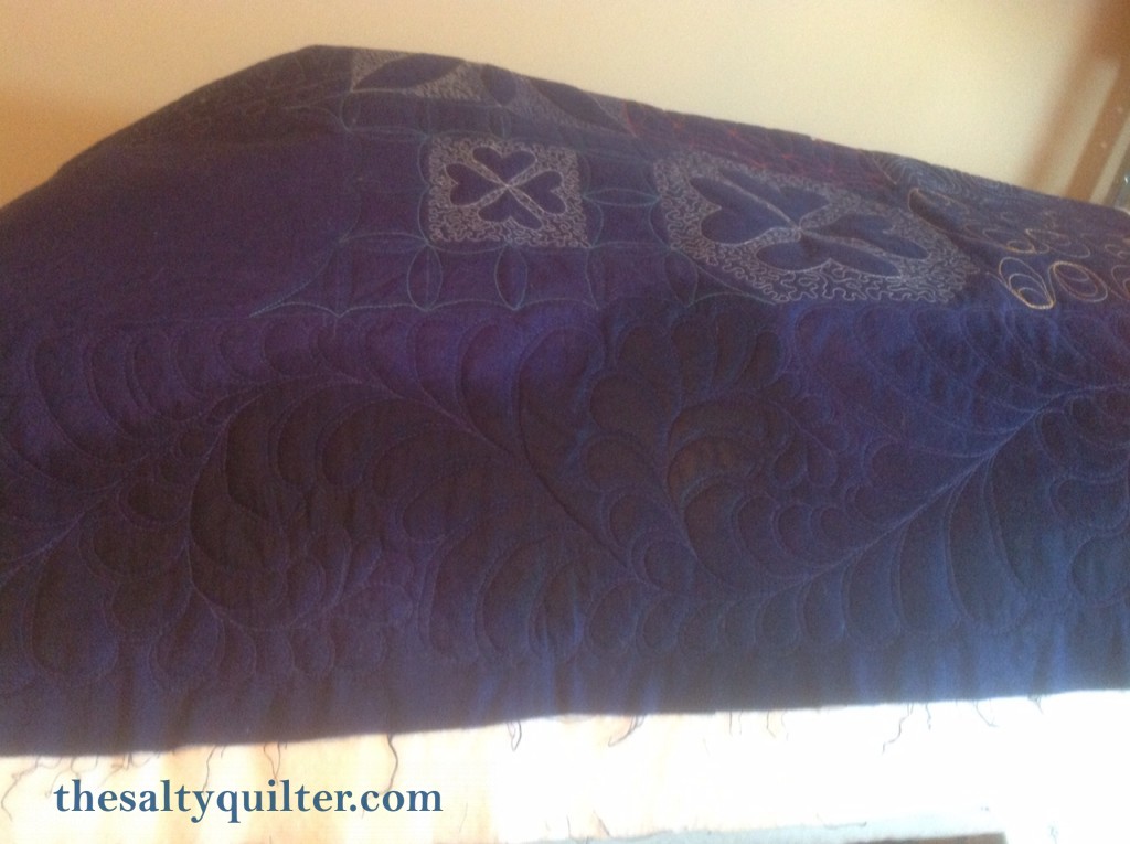 The Salty Quilter - Feather Quilting Gurus - Self-echoing feathers practice