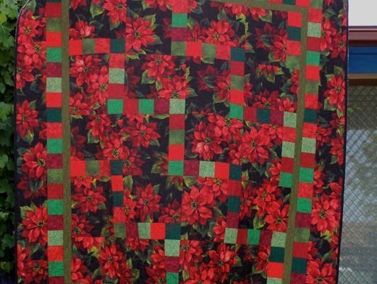 The Salty Quilter - Poinsettia Quilt - Finished