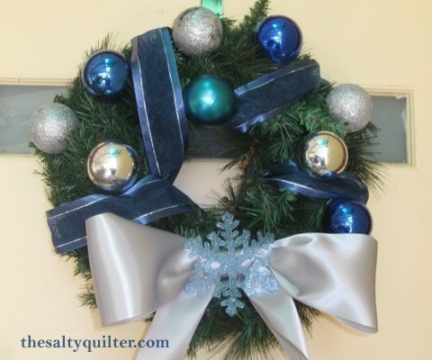 The Salty Quilter - Silver Wreath