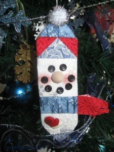 The Salty Quilter - Snowman Ornament